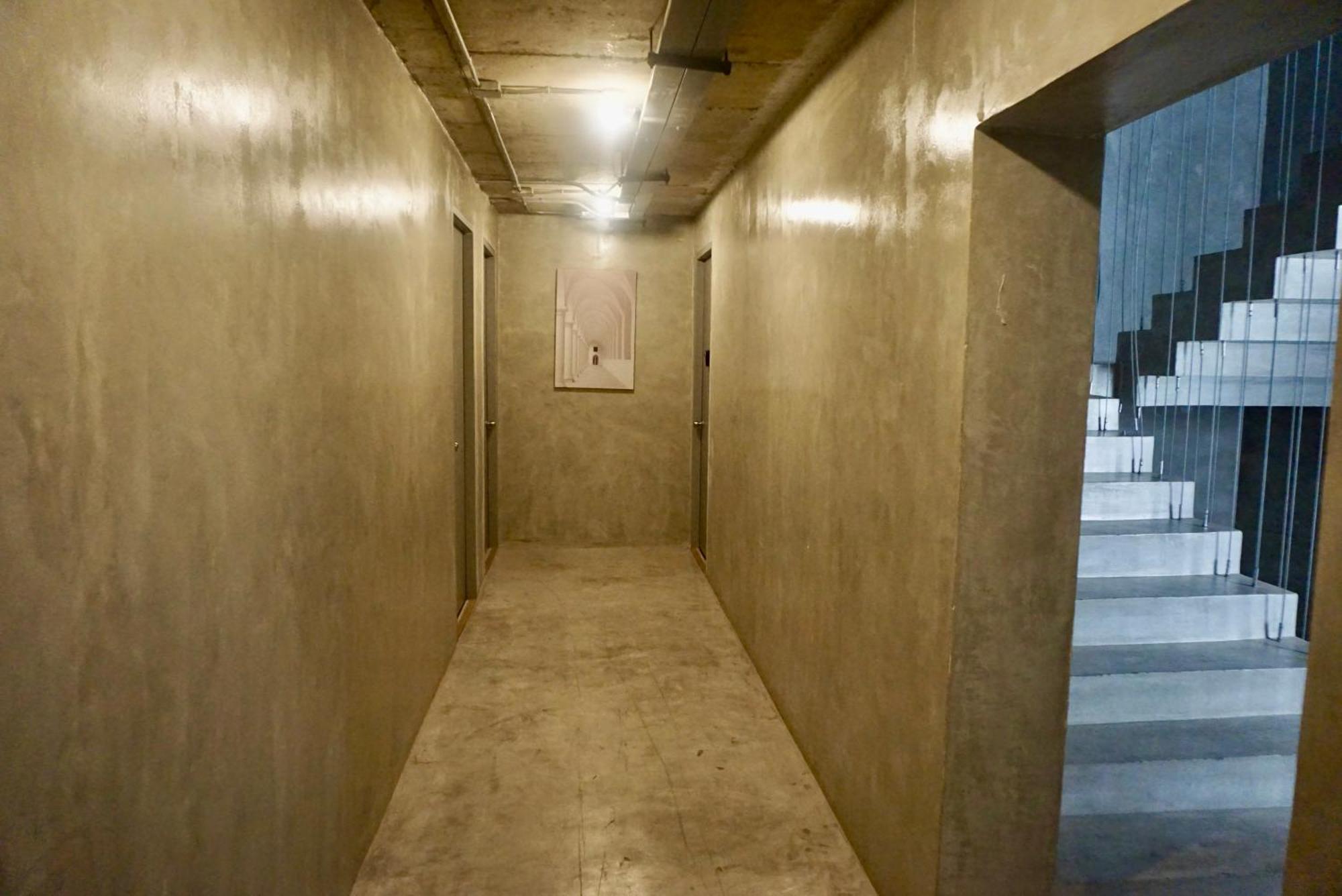 Hash Apartment With Unique Chill Design At Silom Soi 3 Bangkok Buitenkant foto